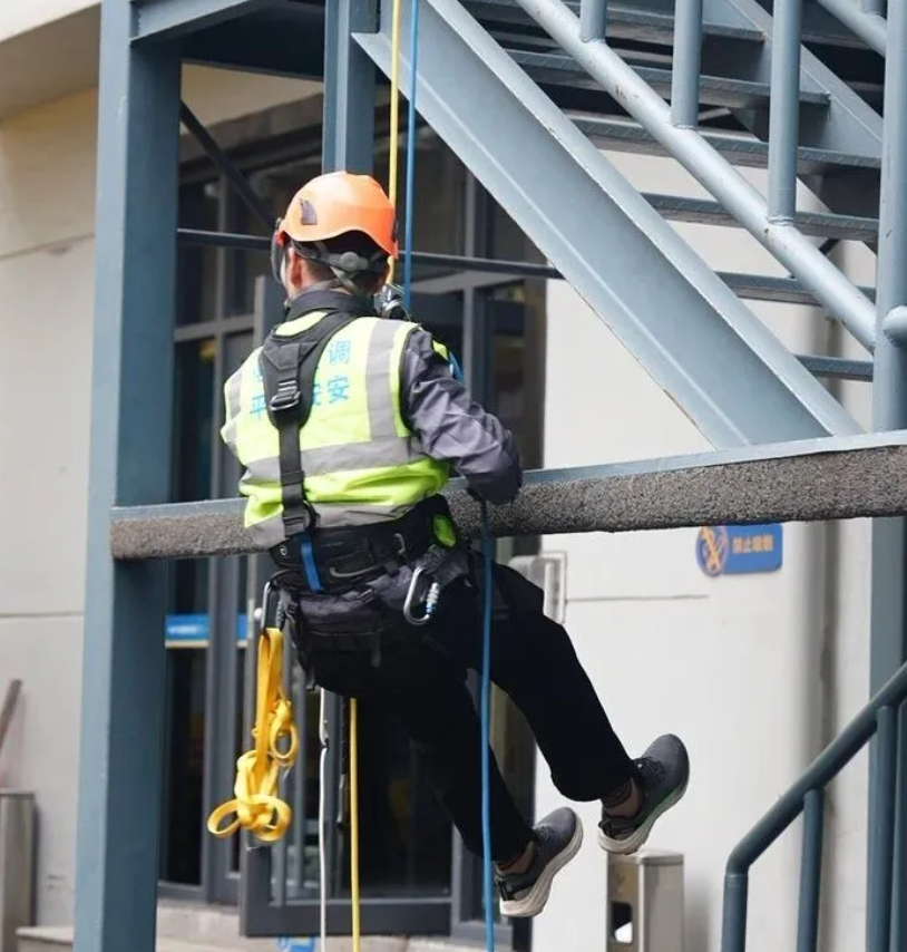耐斯顧高空作業(yè)裝備